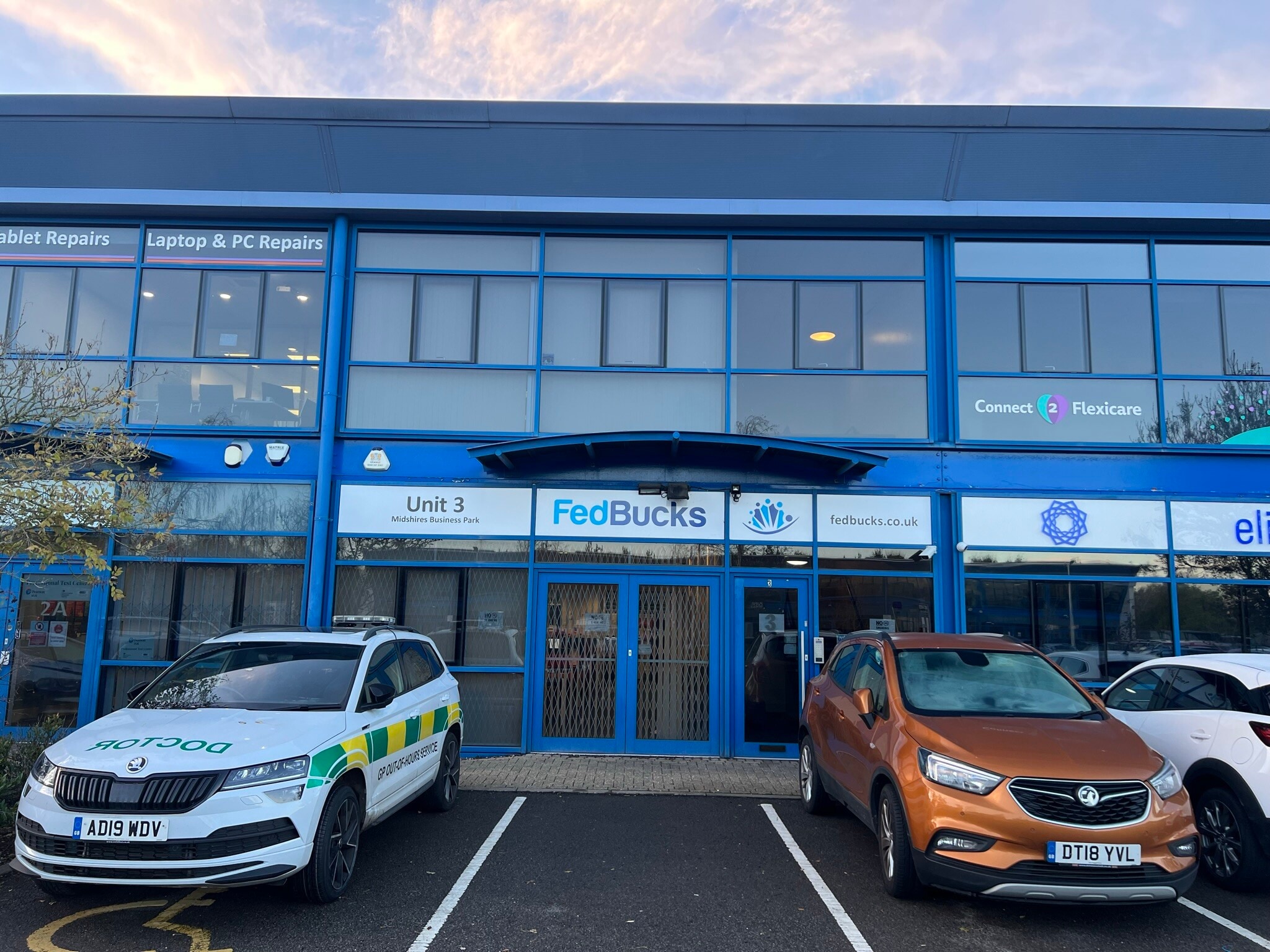 Smeaton Clos, Aylesbury for sale Building Photo- Image 1 of 1