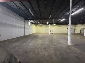 5950 Ravenswood Road - Warehouse