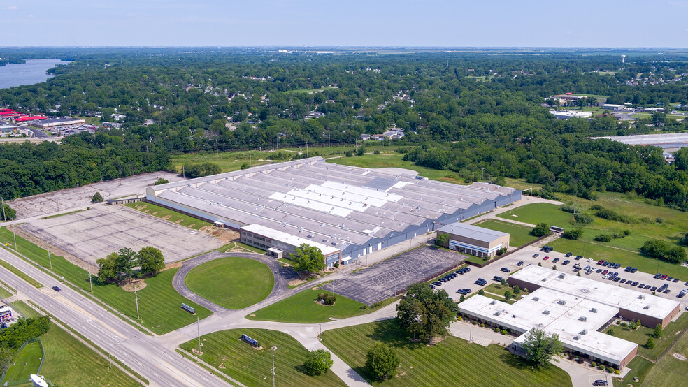 625-707 W South Side Dr, Decatur, IL for sale - Building Photo - Image 1 of 10