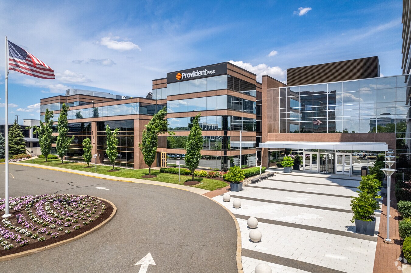 111 Wood Ave S, Iselin, NJ 08830