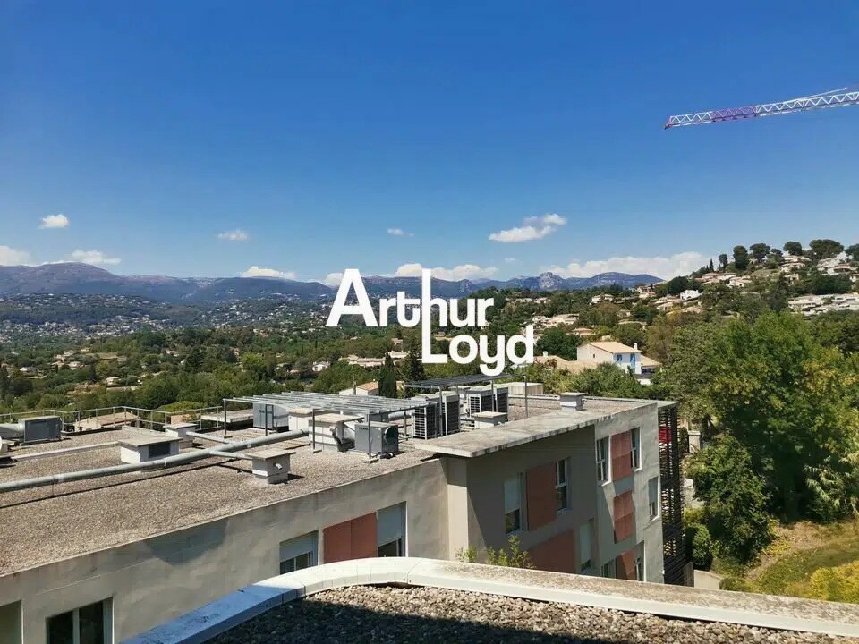 Office in Cagnes-sur-Mer for lease Building Photo- Image 1 of 13