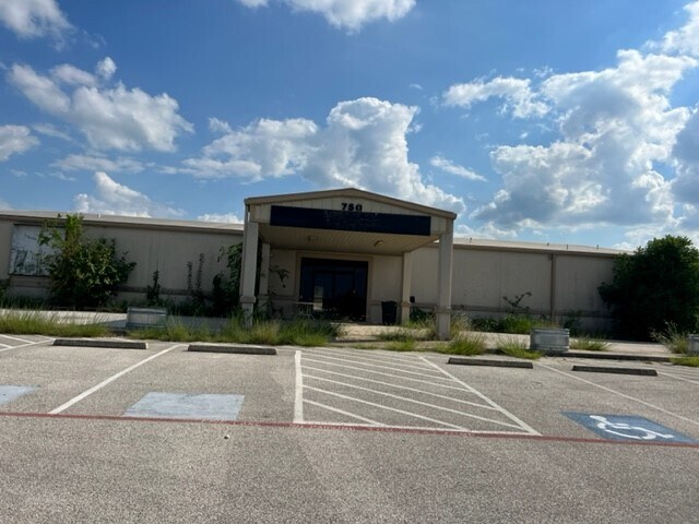 750 E Central Texas Expy, Harker Heights, TX for sale - Building Photo - Image 1 of 1