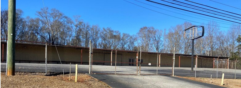 13582 E Wade Hampton Blvd, Greer, SC for sale - Building Photo - Image 1 of 9