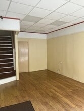 12 Vicar St, Kidderminster for sale Interior Photo- Image 1 of 3