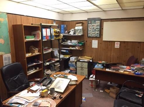 Derwent Rd, London for sale - Interior Photo - Image 3 of 3