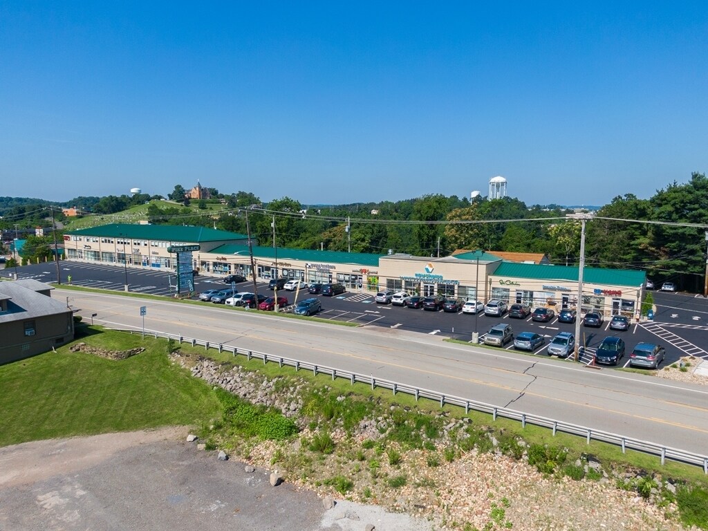 59925998 Steubenville Pike, Mc Kees Rocks, PA 15136 Pike Place