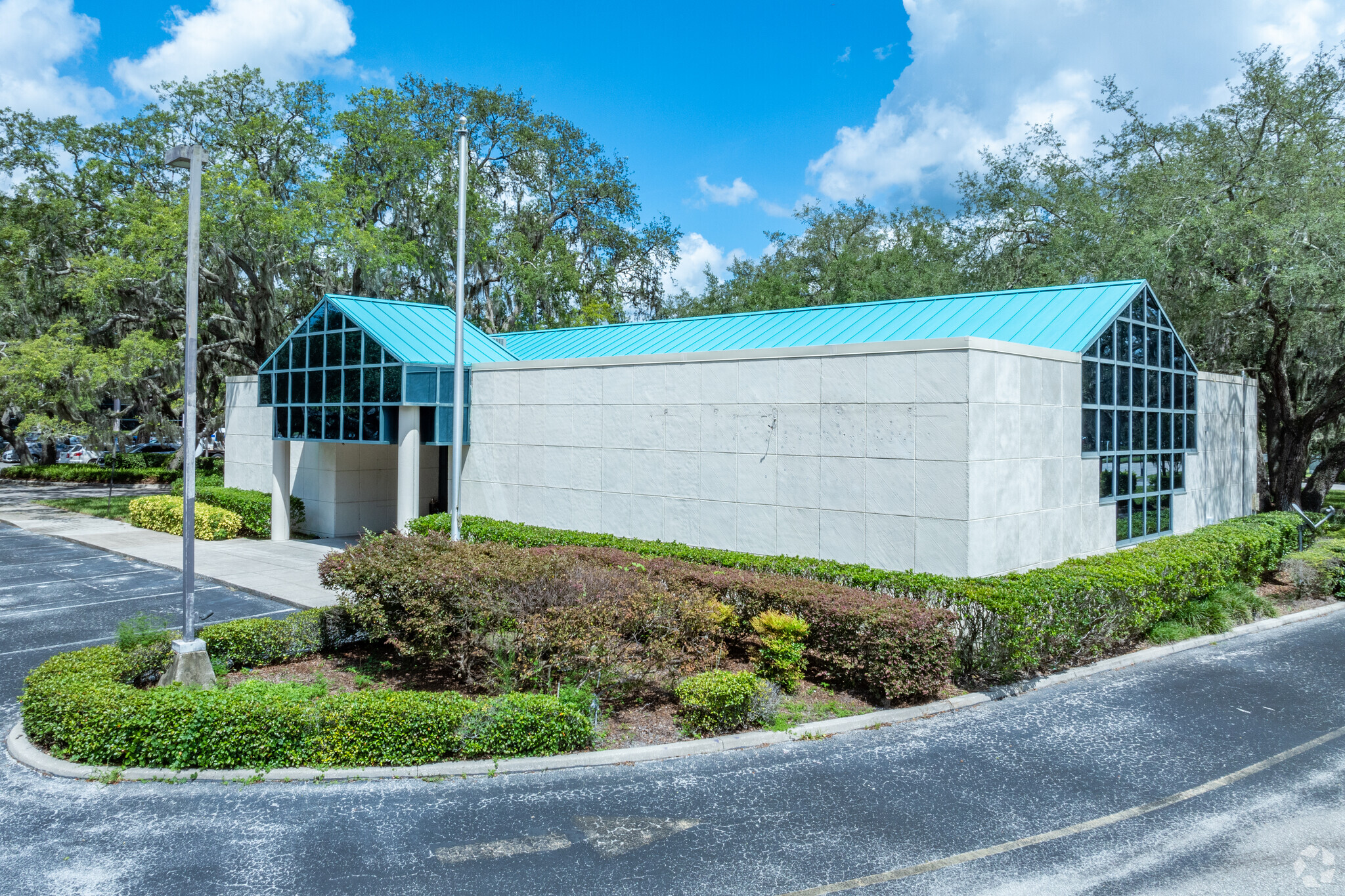 15302 Amberly Dr, Tampa, FL for sale Building Photo- Image 1 of 27