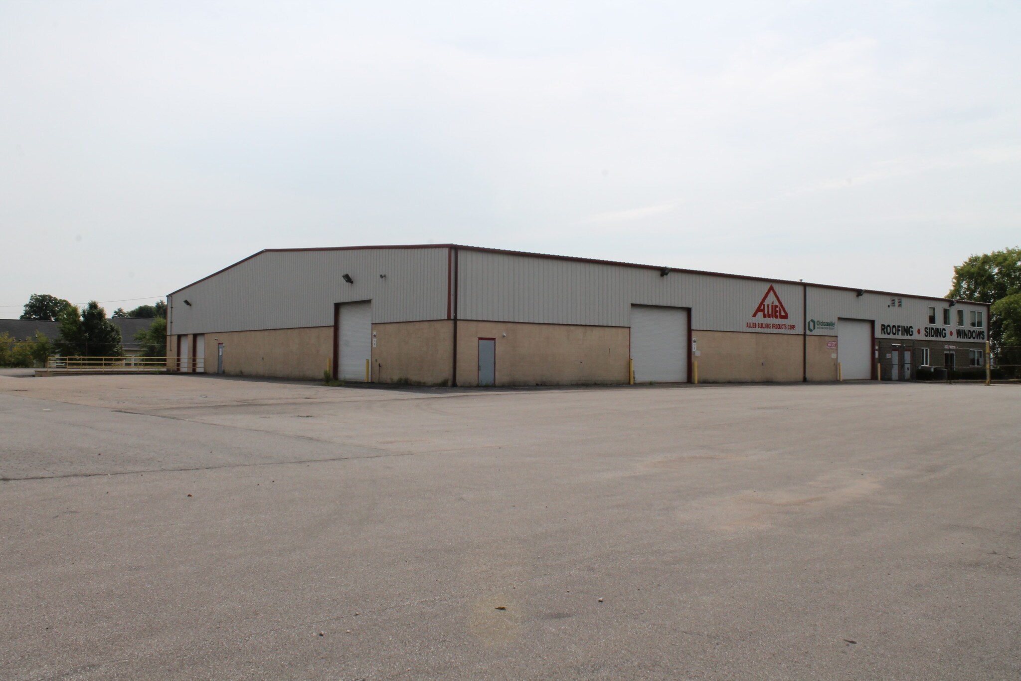 1990 McKees Rocks Rd, McKees Rocks, PA for sale Building Photo- Image 1 of 1