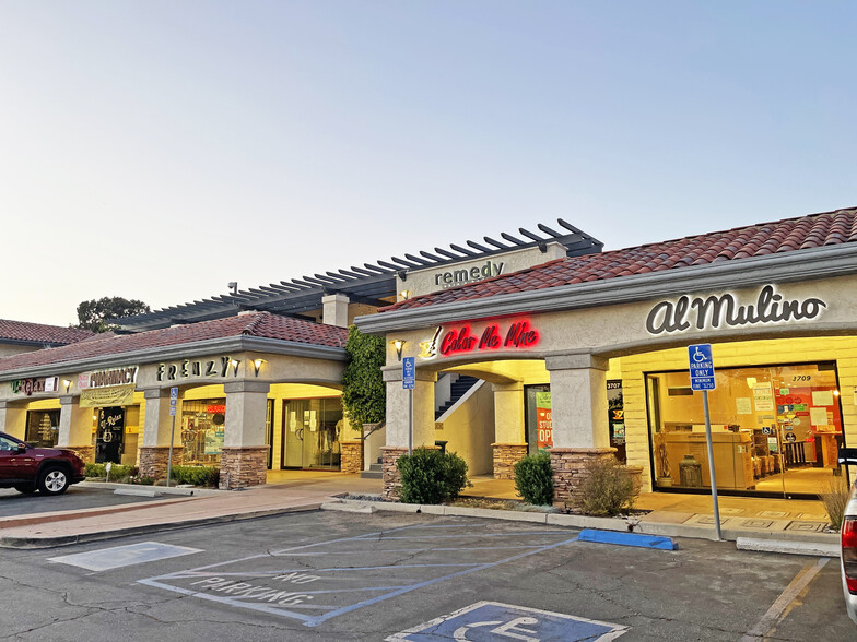 3637-3755 E Thousand Oaks Blvd, Thousand Oaks, CA for lease - Building Photo - Image 3 of 34