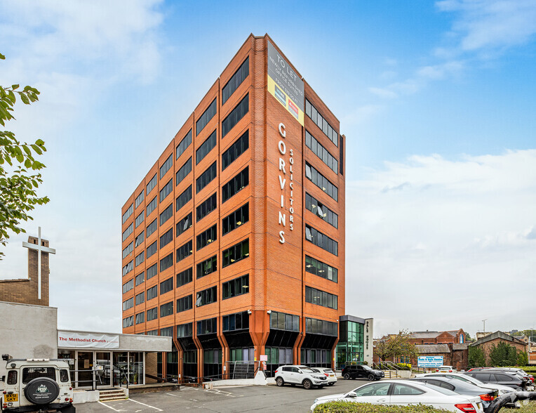 Tiviot Dale, Stockport for lease - Building Photo - Image 1 of 16