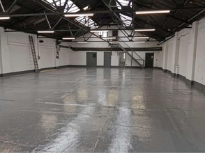 Harper Rd, Manchester for lease Interior Photo- Image 2 of 2