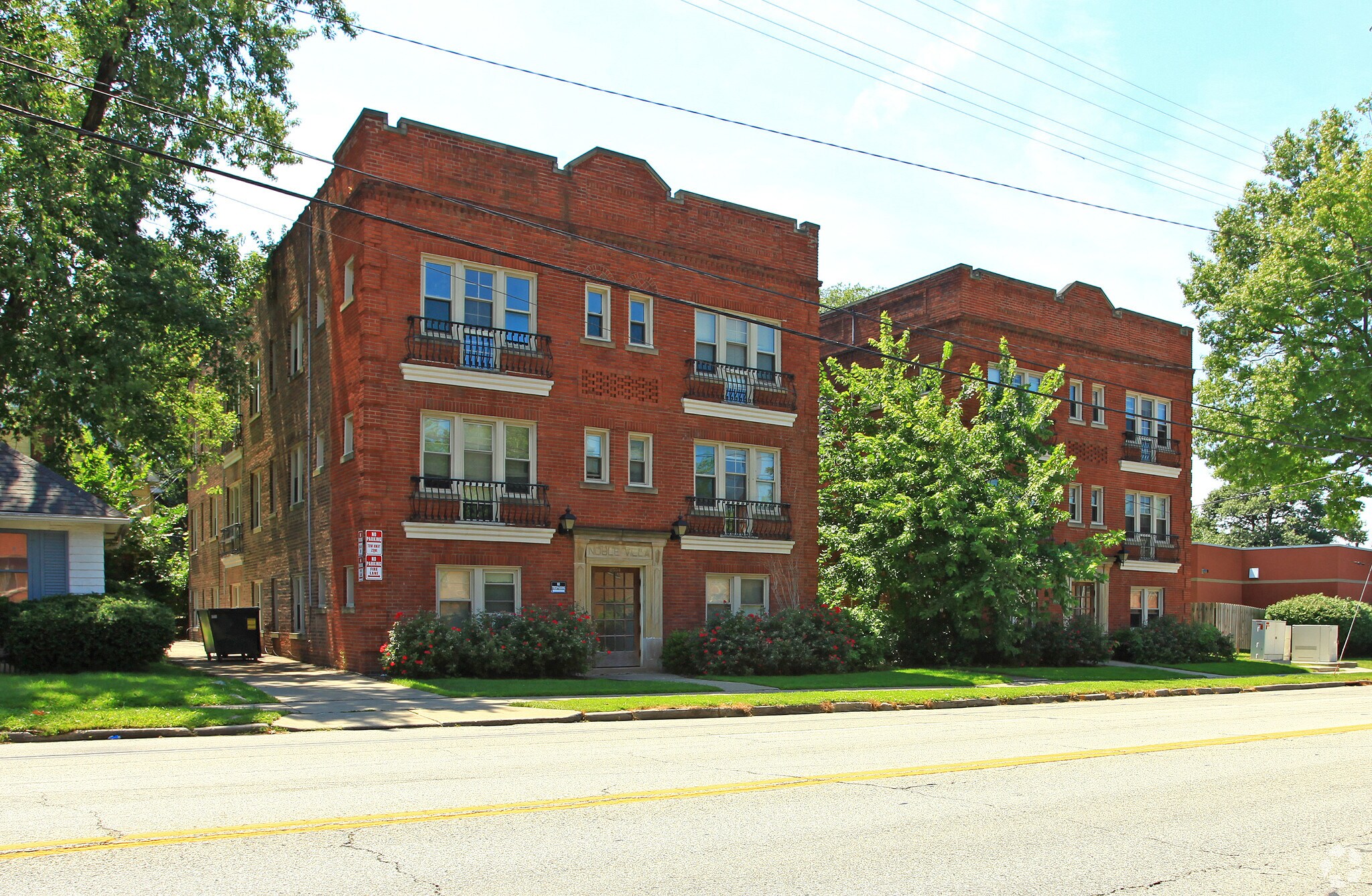 2528-2534 Noble Rd, Cleveland Heights, OH for sale Building Photo- Image 1 of 1