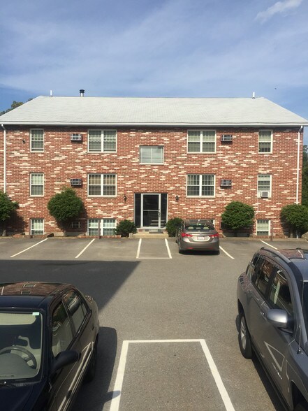 86 Apsley St, Hudson, MA for sale - Primary Photo - Image 1 of 1