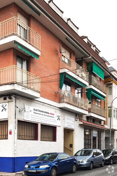 Calle Serafín Gómez Bonilla, 3, Collado Villalba, Madrid for sale - Building Photo - Image 2 of 3