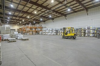 1938 Wyott Dr, Cheyenne, WY for lease Interior Photo- Image 2 of 11