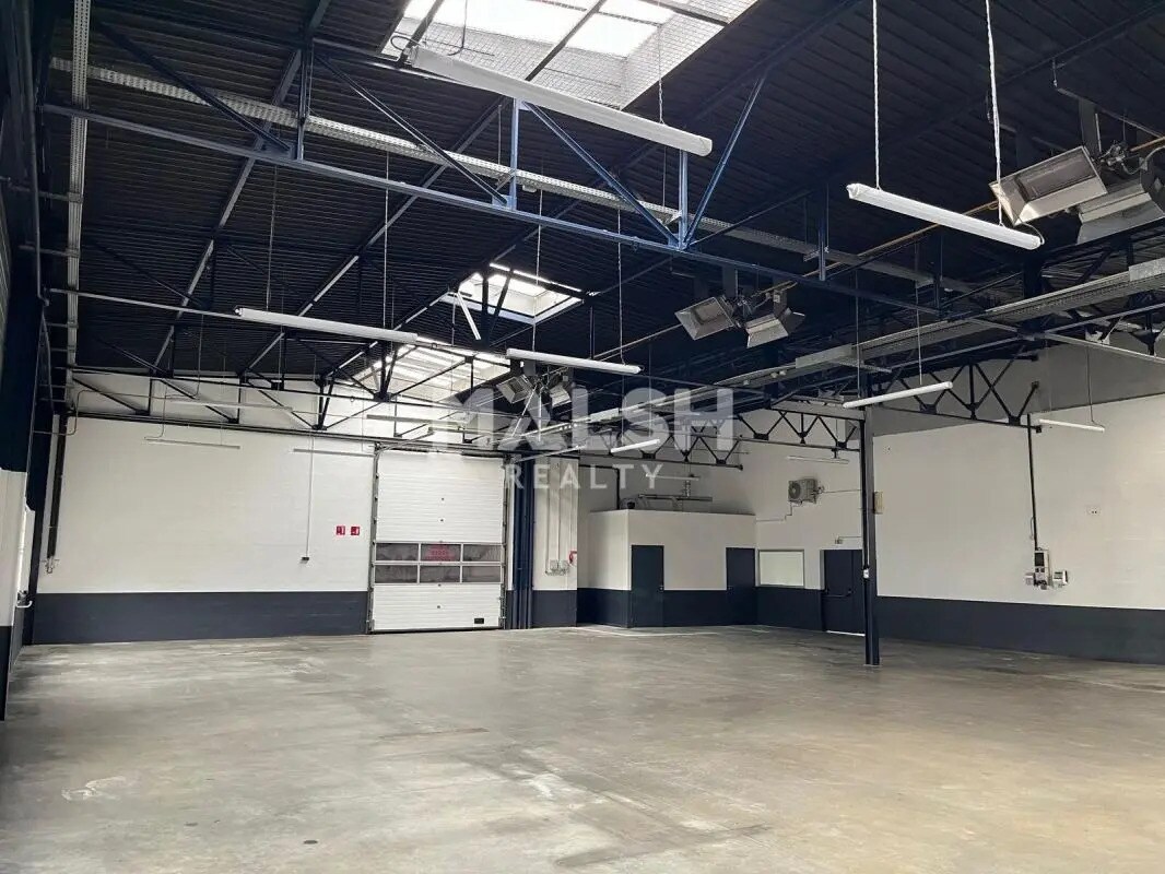 Flex in Vénissieux for lease Interior Photo- Image 1 of 13