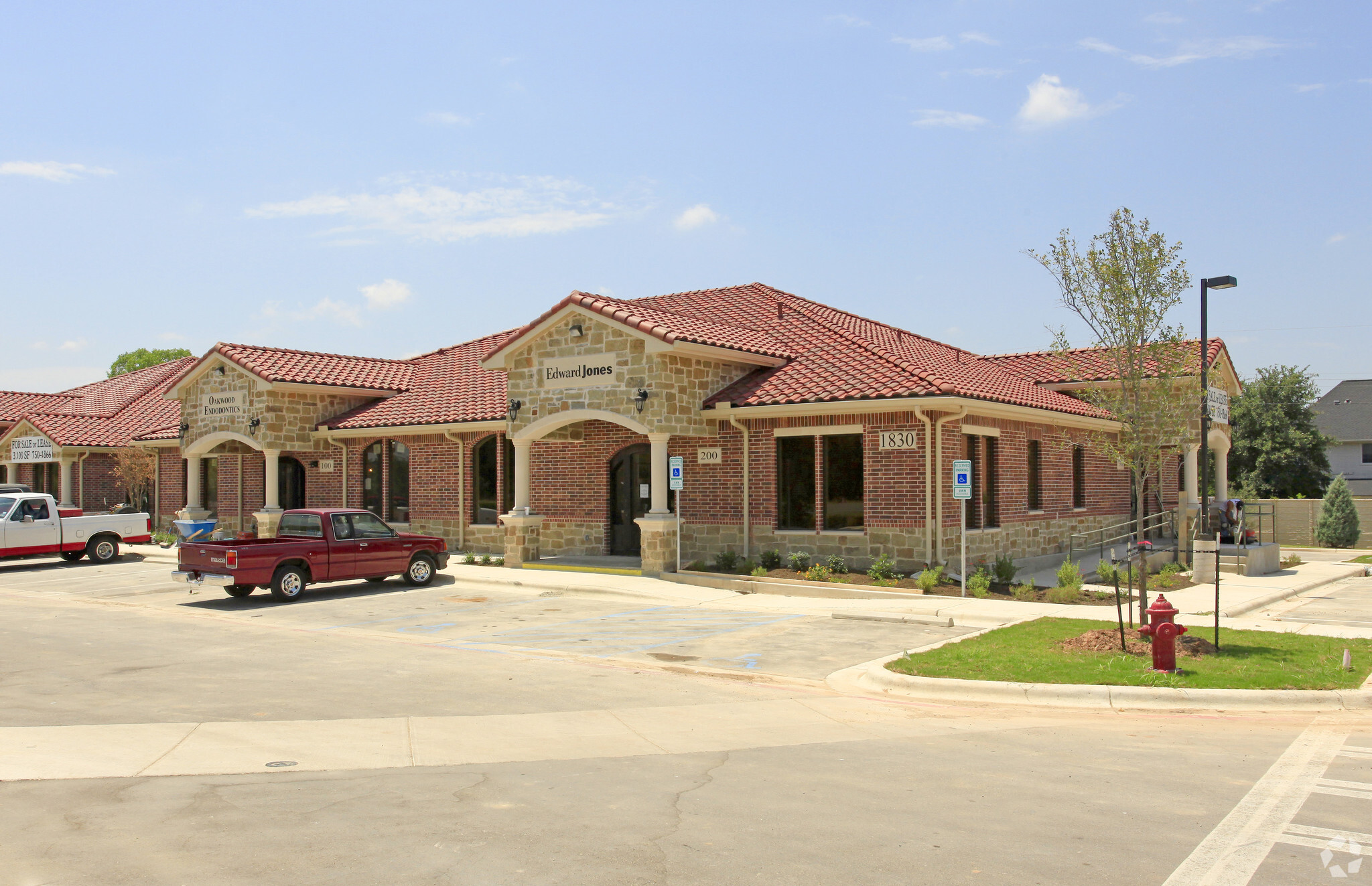 1830 Round Rock Ave, Round Rock, TX for sale Primary Photo- Image 1 of 7