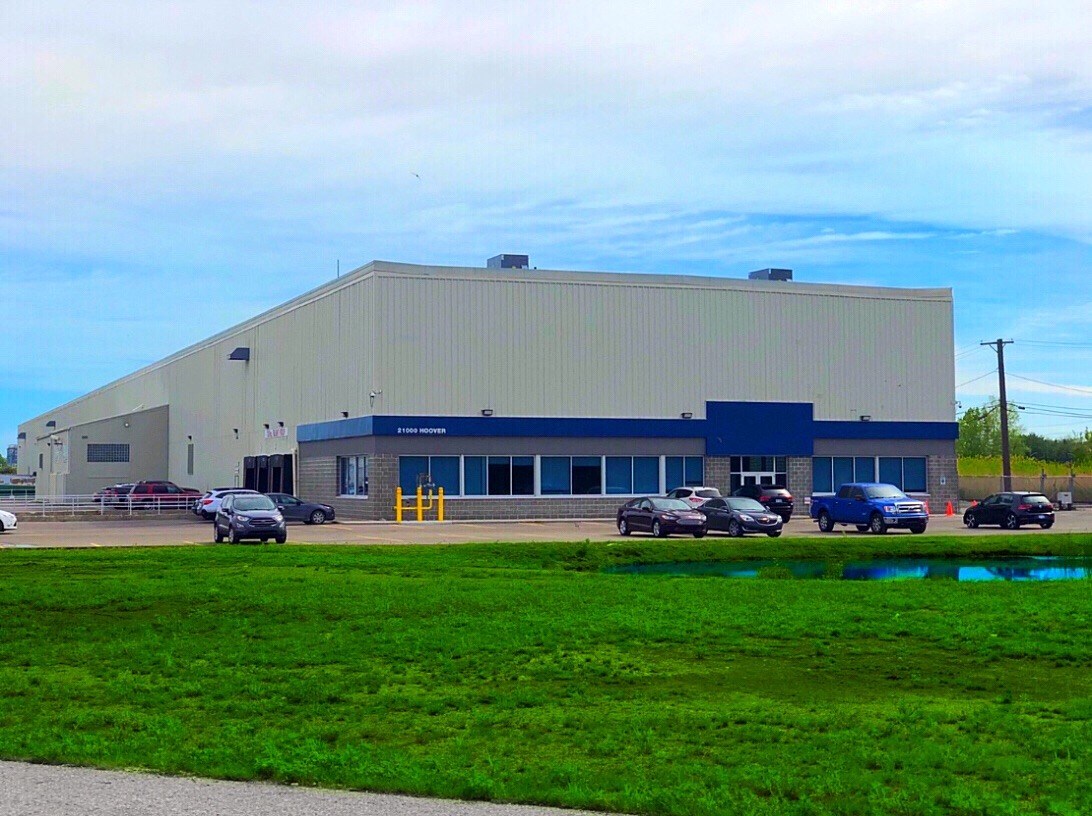 21000 Hoover Rd, Warren, MI for sale Building Photo- Image 1 of 1