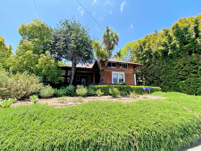 111 E Arrellaga St, Santa Barbara, CA for sale - Building Photo - Image 2 of 20