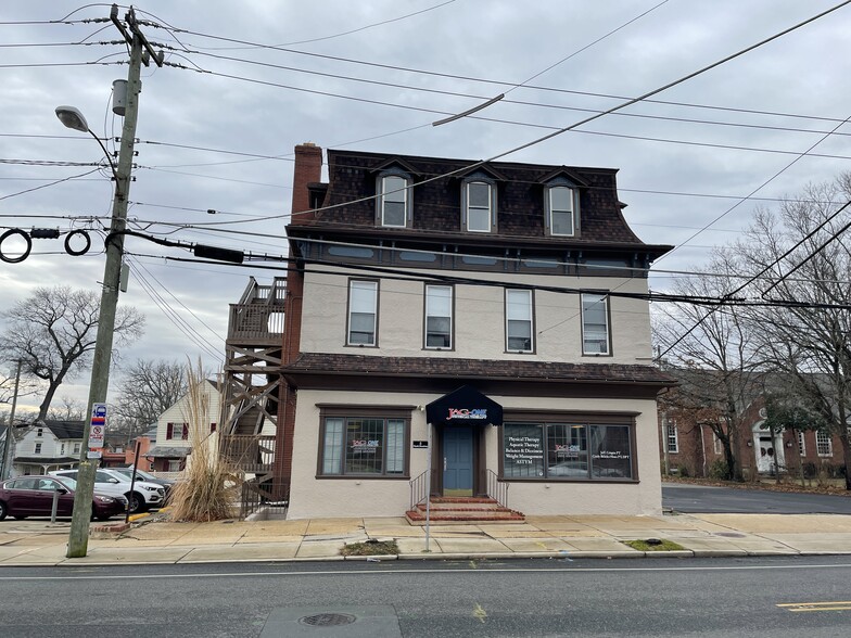 8 N Broadway, Pitman, NJ for lease - Building Photo - Image 1 of 9