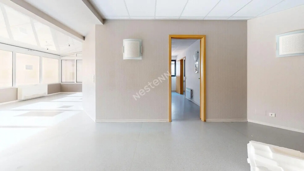 Office in Forbach for sale - Interior Photo - Image 3 of 16