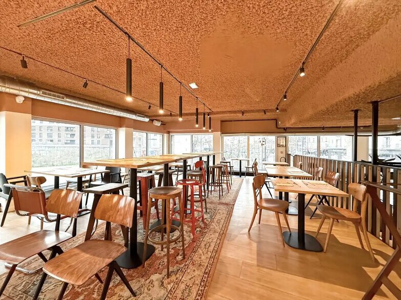 Retail in Ivry-sur-Seine for lease - Building Photo - Image 3 of 6