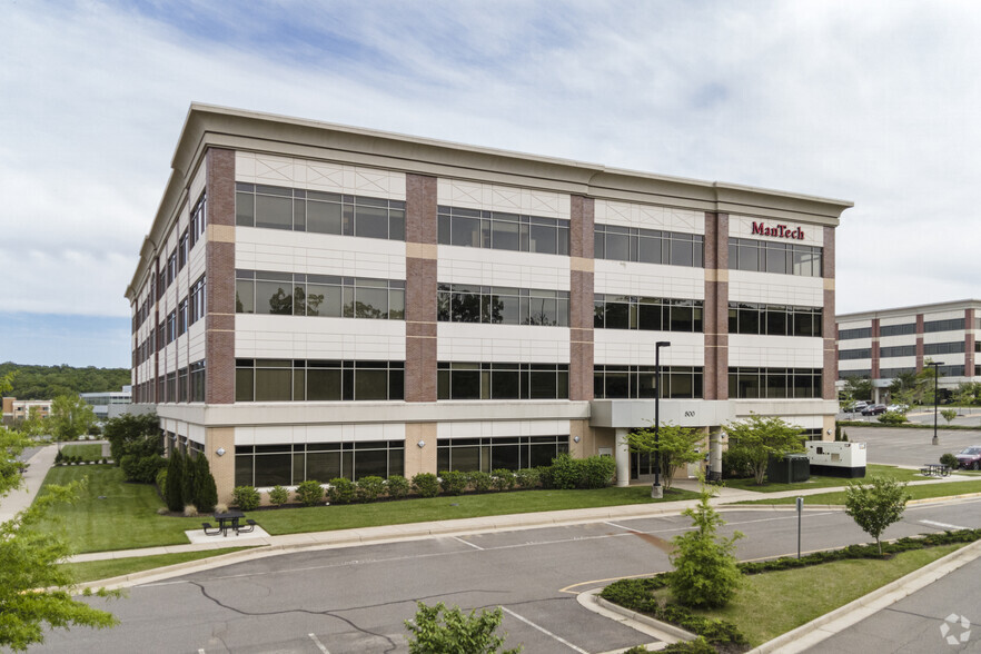 800 Corporate Dr, Stafford, VA for lease - Building Photo - Image 3 of 9