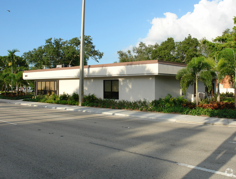 1601 S Federal Hwy, Fort Lauderdale, FL for lease - Building Photo - Image 2 of 2