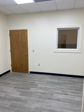 4725 E Lakeland Commerce Pky, Lakeland, FL for lease Interior Photo- Image 1 of 6