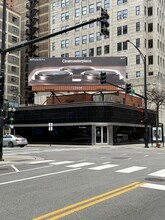 21-29 W Division St, Chicago, IL for lease Building Photo- Image 2 of 3