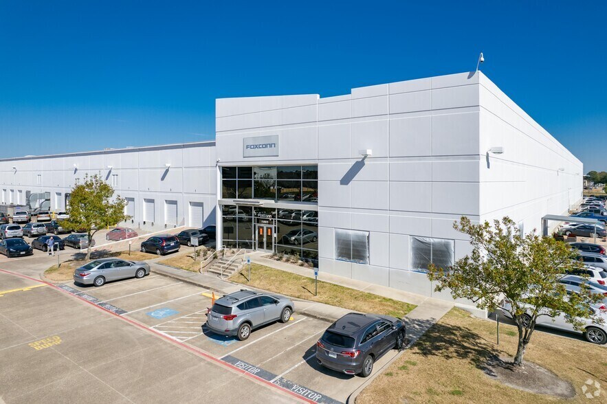 88018819 Fallbrook Dr, Houston, TX 77064