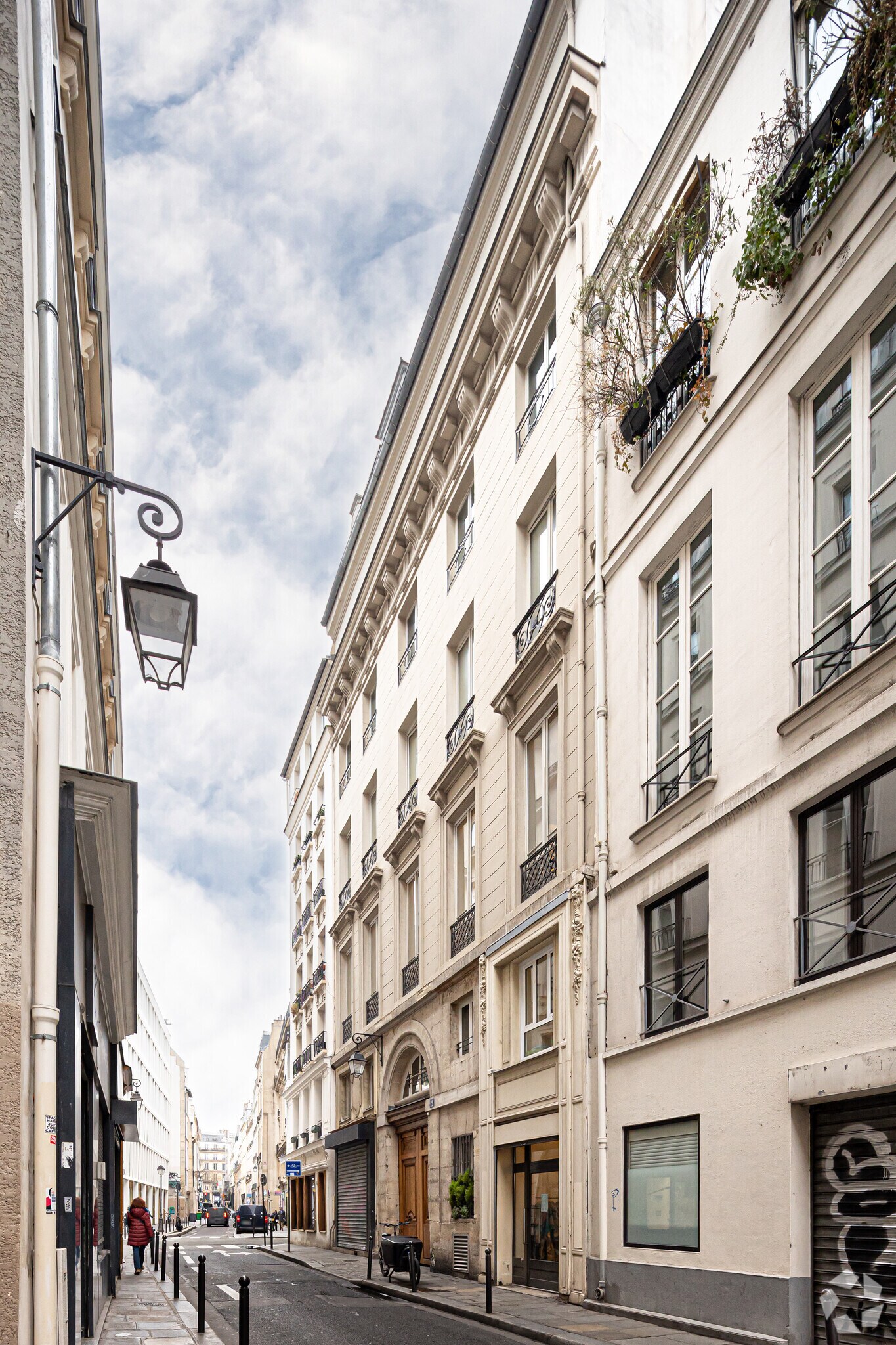 12 Rue Du Sentier, Paris for lease Primary Photo- Image 1 of 5
