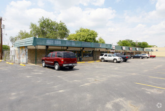 More details for 1307-1407 Castroville Rd, San Antonio, TX - Retail for Lease