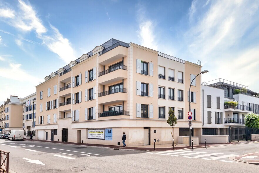 21 Avenue Du Général De Gaulle, Maisons-Laffitte for lease - Building Photo - Image 2 of 5