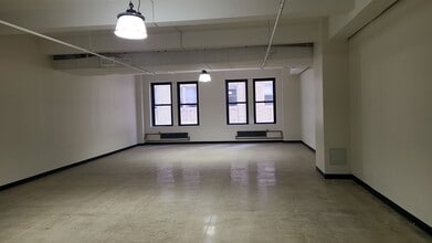111 John St, New York, NY for lease Interior Photo- Image 2 of 2