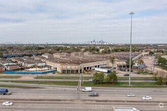 5957-5973 S Loop Fwy E, Houston, TX - AERIAL  map view