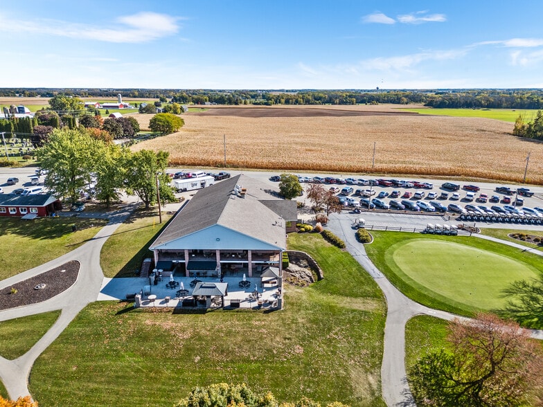 N8055 French Rd, Seymour Township, WI for sale - Building Photo - Image 1 of 53