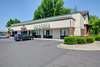 1333 Plaza Suite A, Central Point, OR for lease Building Photo- Image 1 of 32