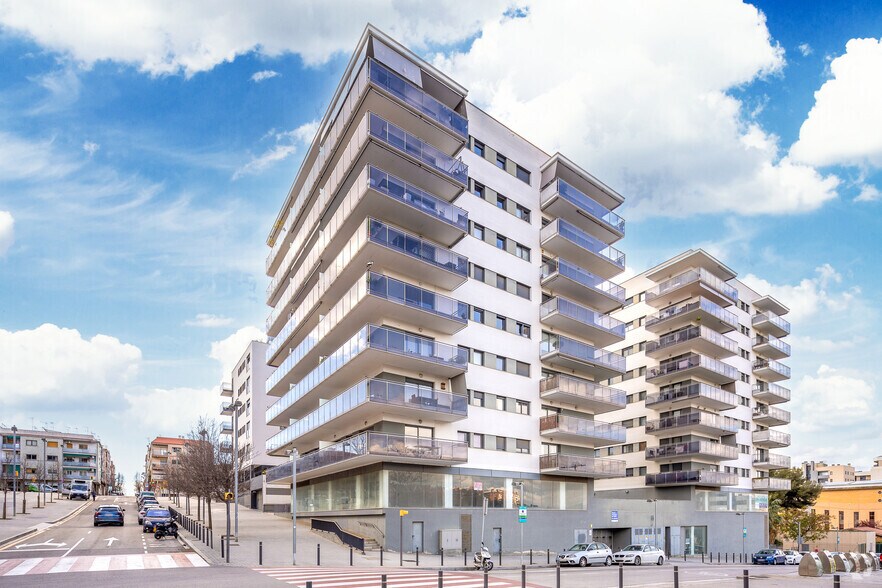 Multifamily in Sant Joan Despí, Barcelona for sale - Primary Photo - Image 1 of 3