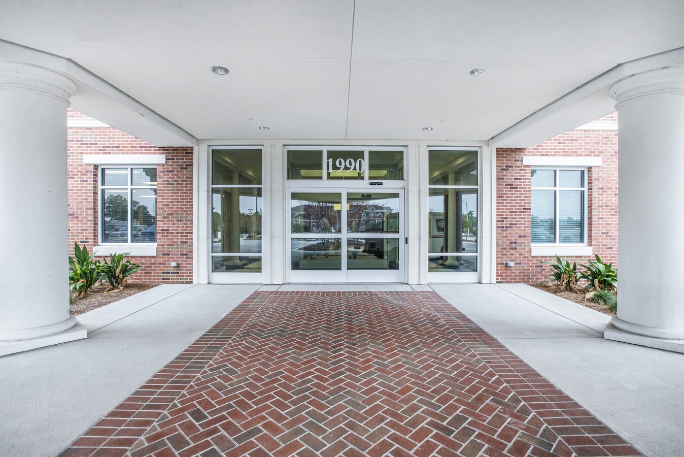 1990 Fordham Dr Fayetteville Nc 28304 Office For Lease Loopnet Com
