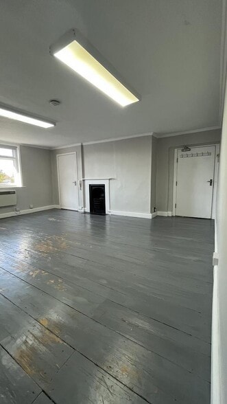 28 Broad St, Wokingham for lease - Building Photo - Image 3 of 3
