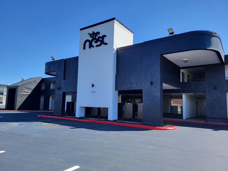 1000 S Futrall Dr, Fayetteville, AR for sale - Building Photo - Image 1 of 17