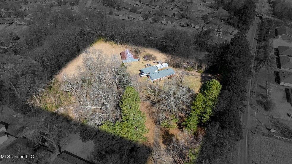 2035 Highway 51 S, Hernando, MS for sale - Building Photo - Image 2 of 6