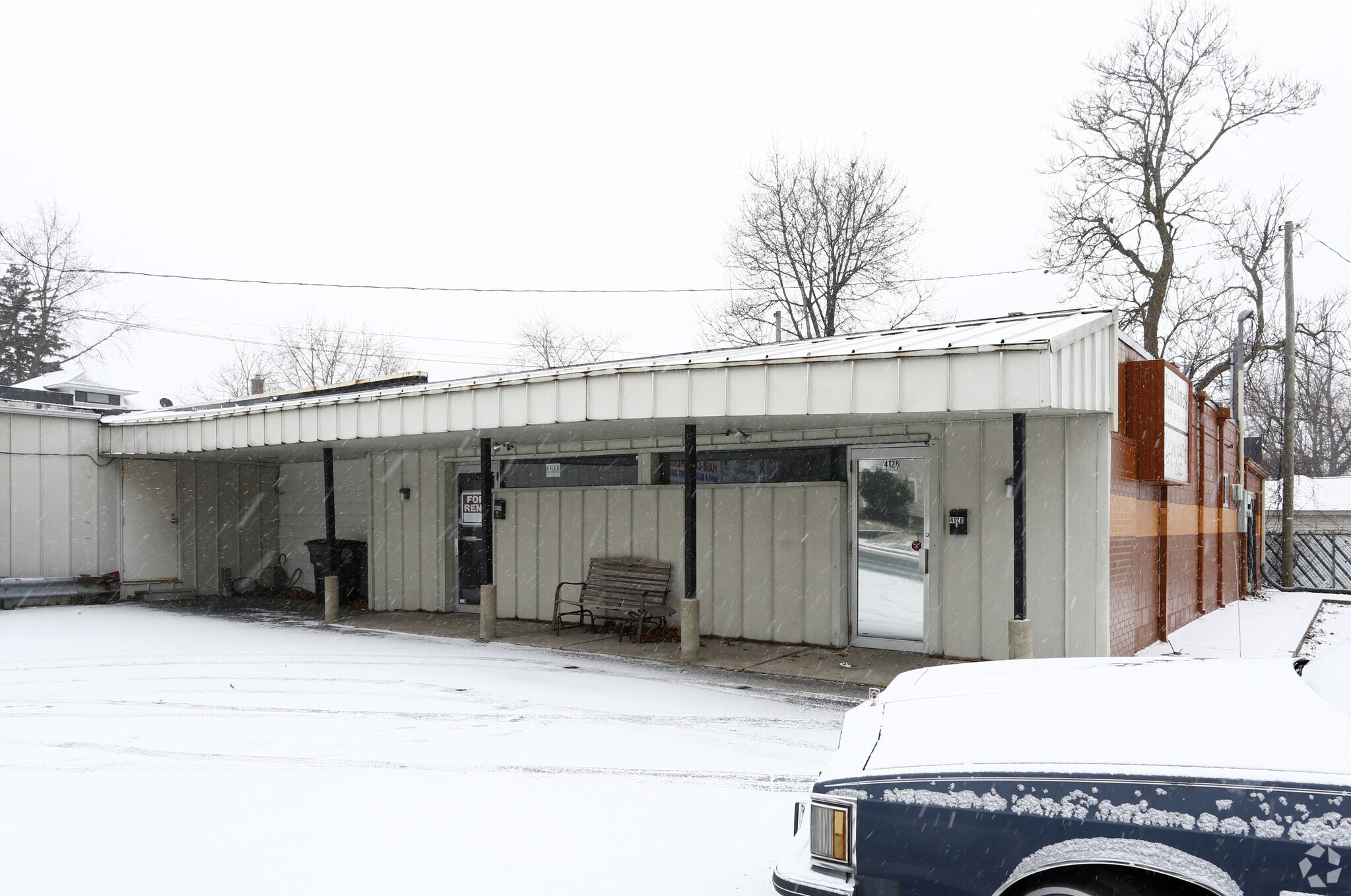 4128 S Clinton St, Fort Wayne, IN for sale Primary Photo- Image 1 of 1