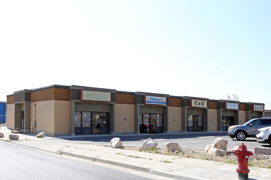 571-579 N Main St, Kaysville, UT for lease - Primary Photo - Image 1 of 13