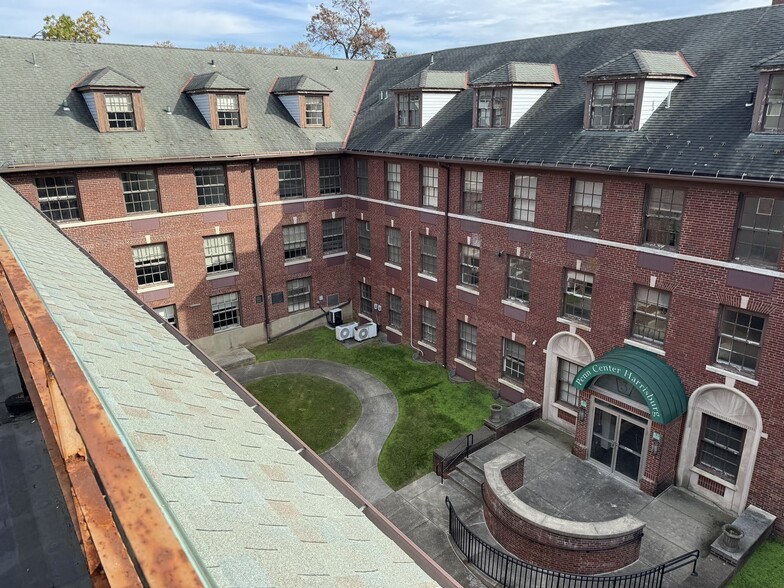 2601 N 3rd St, Harrisburg, PA for lease - Building Photo - Image 3 of 4