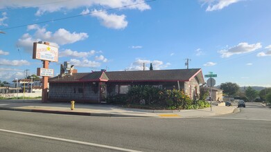 150 W Whittier Blvd, La Habra, CA for sale Building Photo- Image 1 of 7