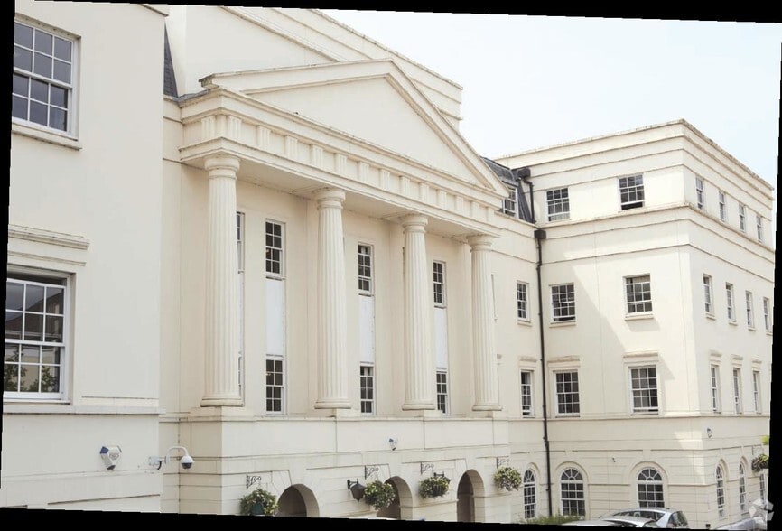 8 Dormer Pl, Leamington Spa for lease - Building Photo - Image 2 of 8