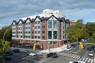 241-15 Northern Blvd, Flushing, NY - aerial  map view