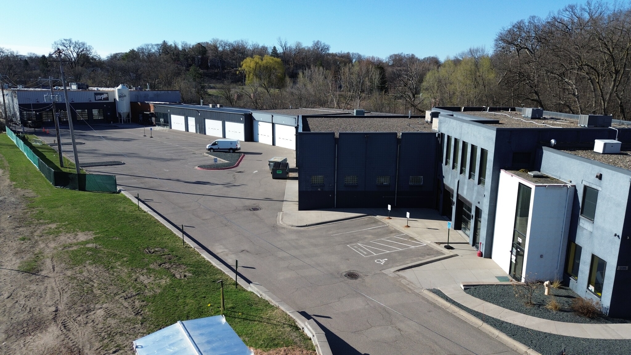 225 N Thomas Ave, Minneapolis, MN for lease Building Photo- Image 1 of 2